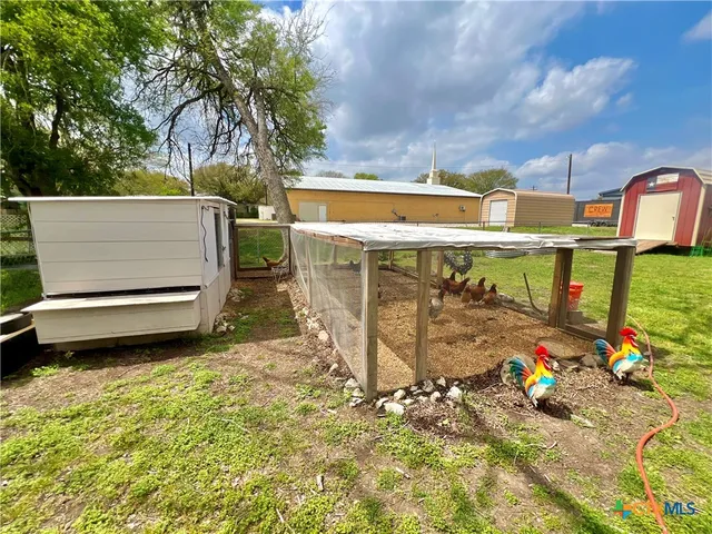 $214,000 | 319 Smith Street, Gonzales, TX 78629