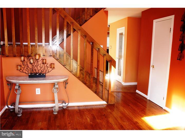 923 Sage Road West Chester, PA 19382 - Photo 4 of 17 Foyer
