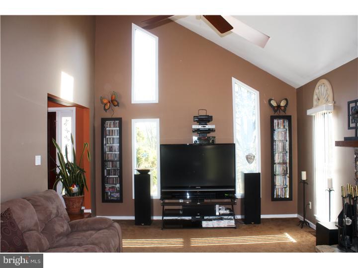 923 Sage Road West Chester, PA 19382 - Photo 7 of 17 Great Room