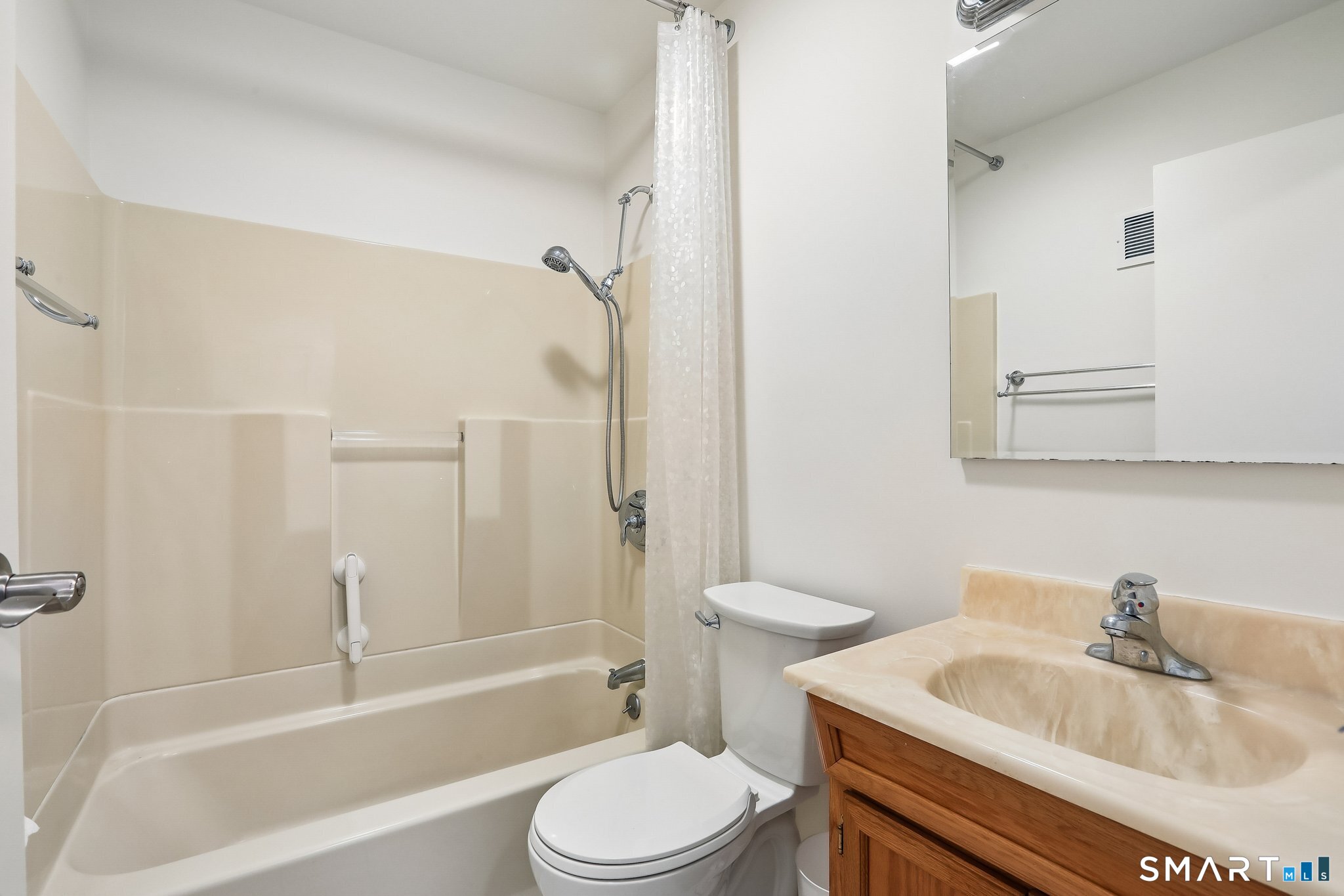 9 Lawson Lane, Unit 9 Ridgefield, CT 06877 - Photo 15 of 27