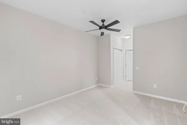 $325,000 | 2607 Chapel Lake Drive, Unit 107, Gambrills, MD 21054