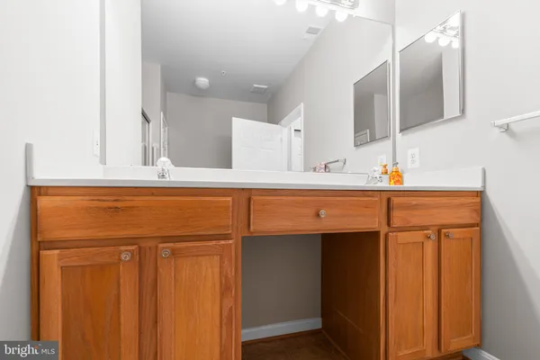 $325,000 | 2607 Chapel Lake Drive, Unit 107, Gambrills, MD 21054
