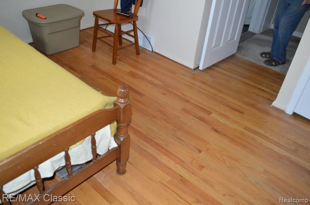 18455 Stephens Road Eastpointe, MI 48021 - Photo 11 of 17 Stephens13.jpg