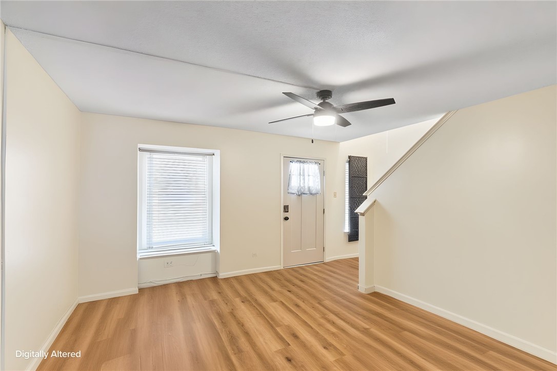6702 Everhart Road, Unit F102 Corpus Christi, TX 78413 - Photo 4 of 16 Gallery Image 4