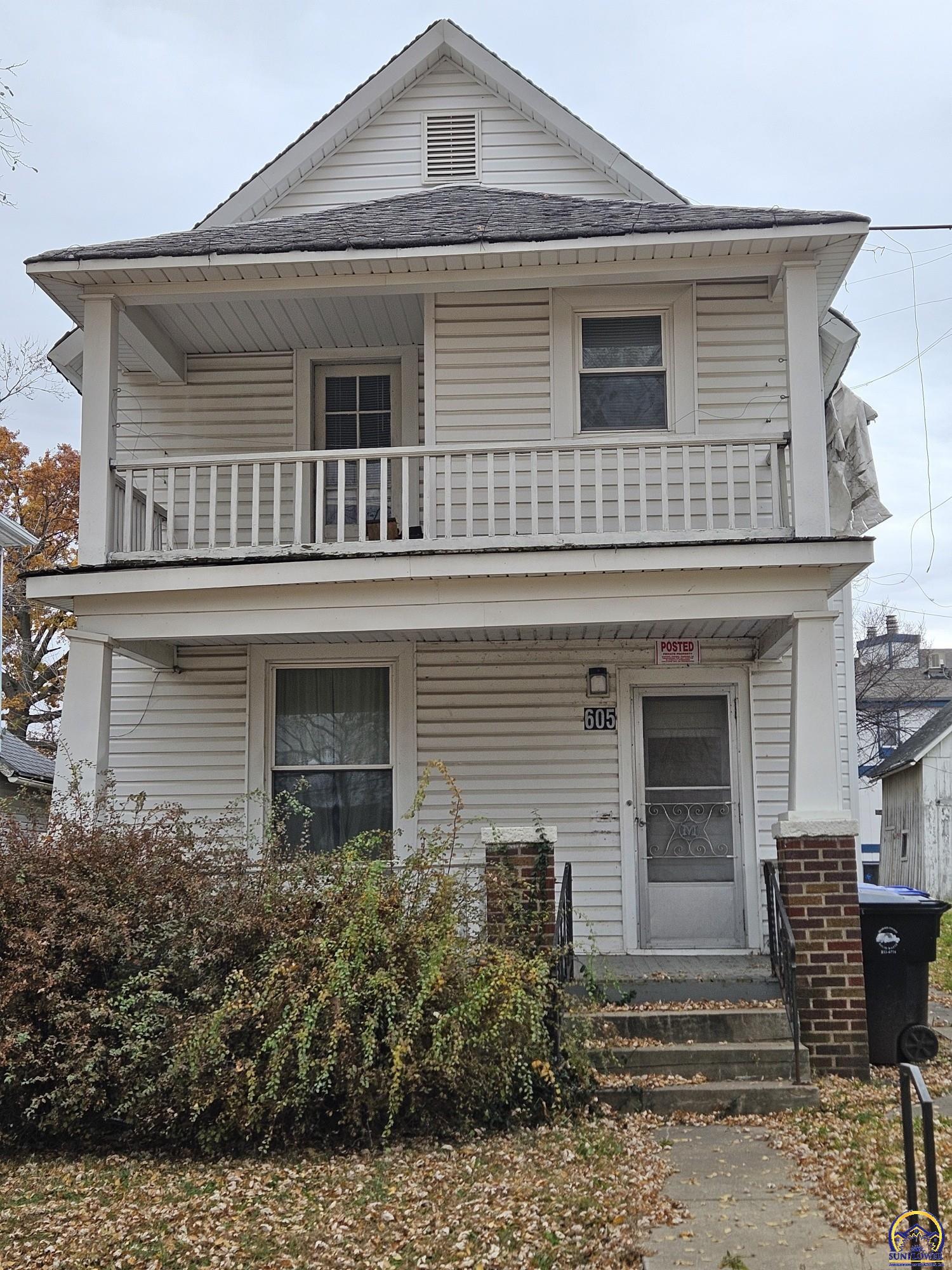 605 Southwest 8th Avenue Topeka, KS 66612 - Photo 1 of 1