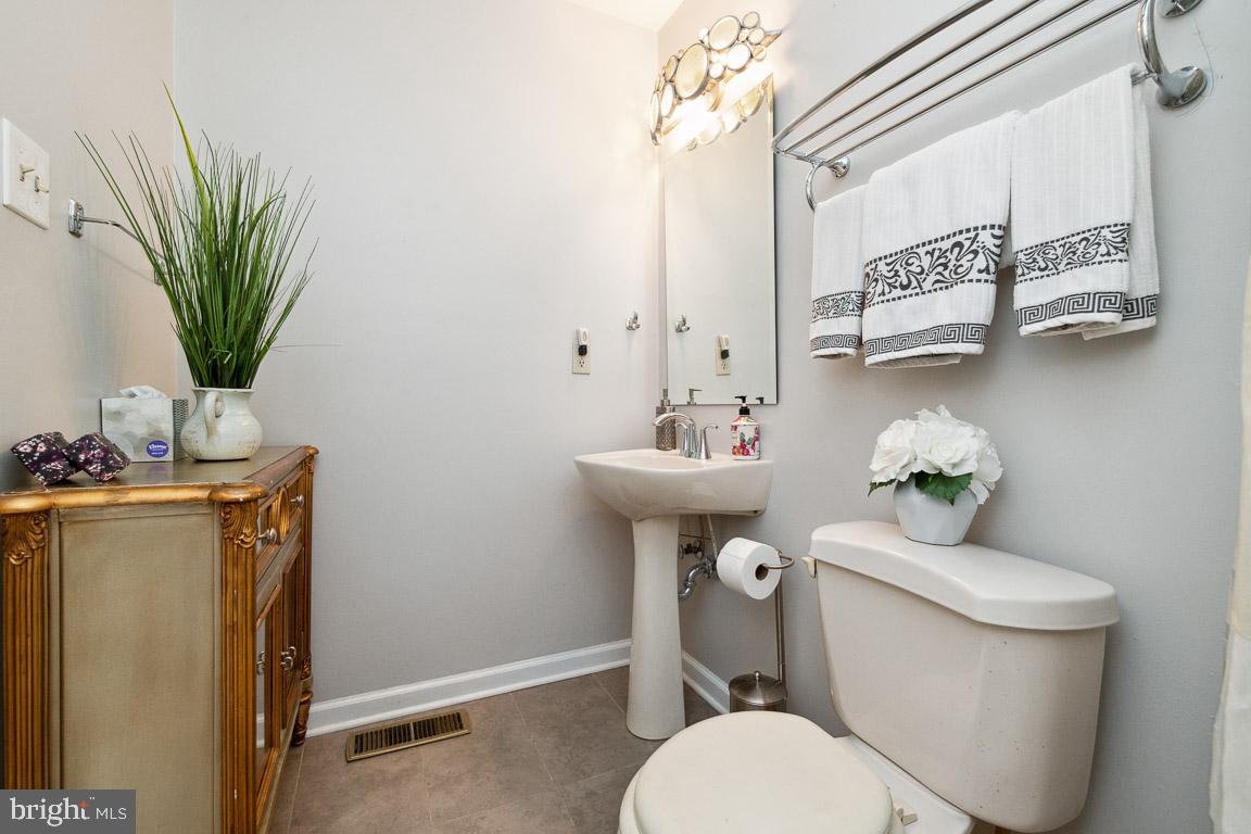 7869 Chalice Road Severn, MD 21144 - Photo 28 of 38 Gallery Image 28