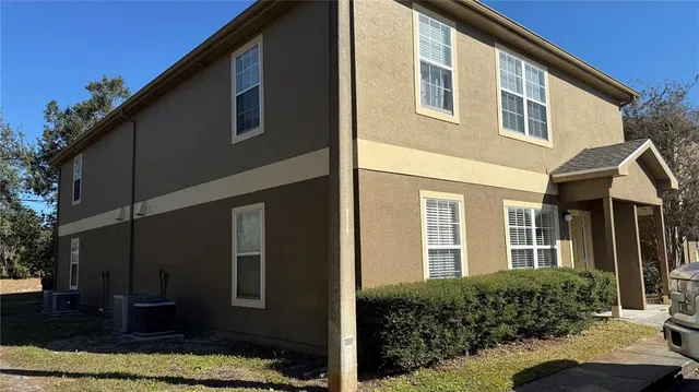 $1,395 | 36027 Deer Creek Drive, Unit 101, Zephyrhills, FL 33541