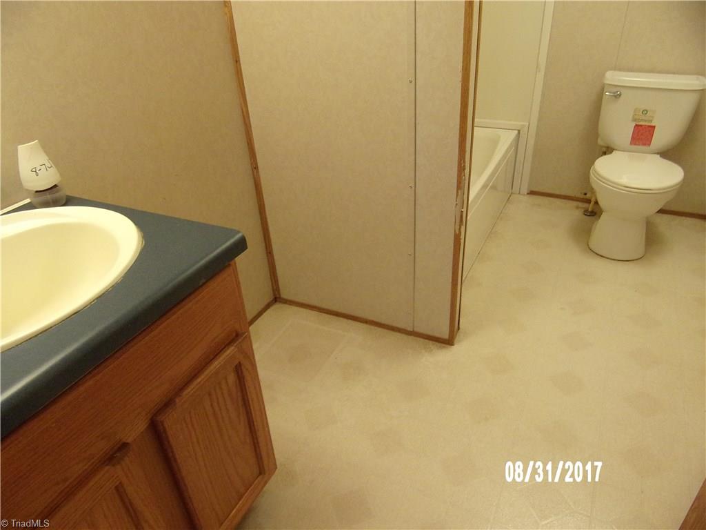 4197 Plum Tree Road Climax, NC 27233 - Photo 11 of 12 Gallery Image 11