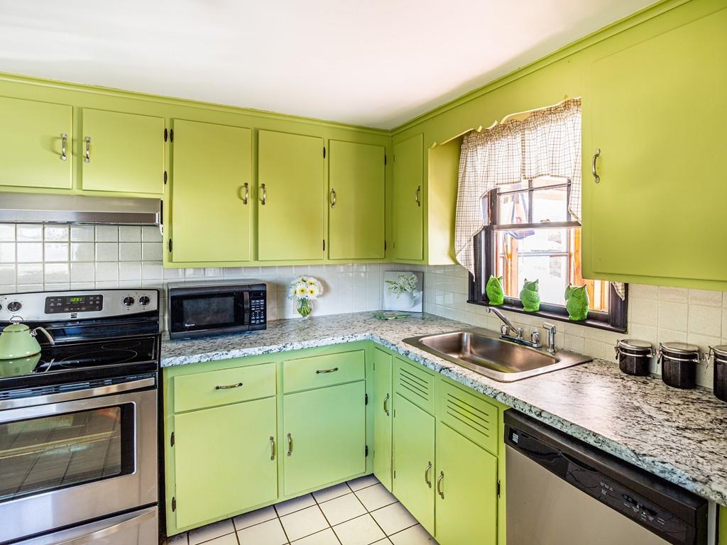78 Lanark Road Malden, MA 02148 - Photo 16 of 30 Gallery Image 16