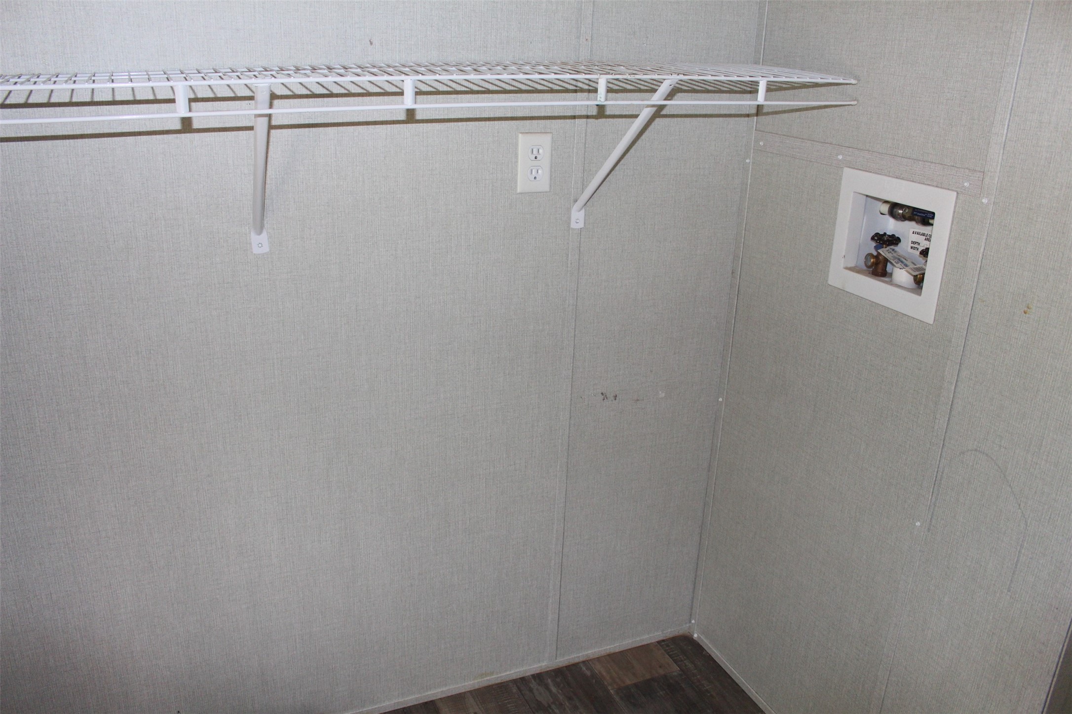 555 Beaver Run Grapeland, TX 75844 - Photo 15 of 21 a view of a room
