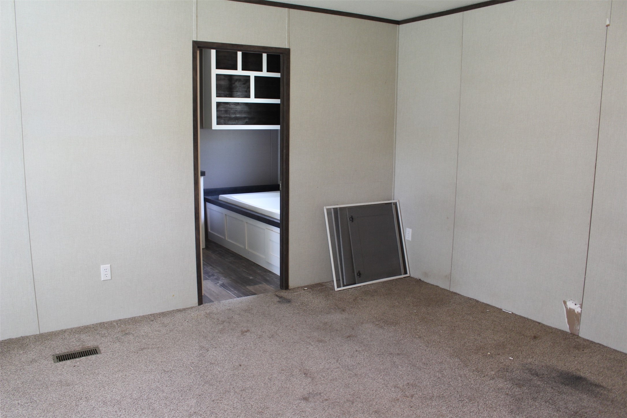 555 Beaver Run Grapeland, TX 75844 - Photo 16 of 21 a view of an empty room