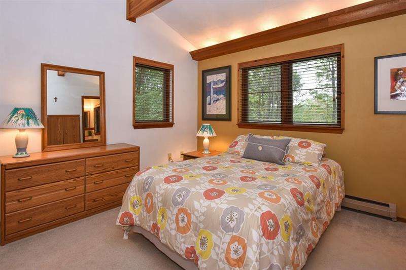 521 Gardner Road Hidden Valley, PA 15502 - Photo 12 of 24 Gallery Image 12