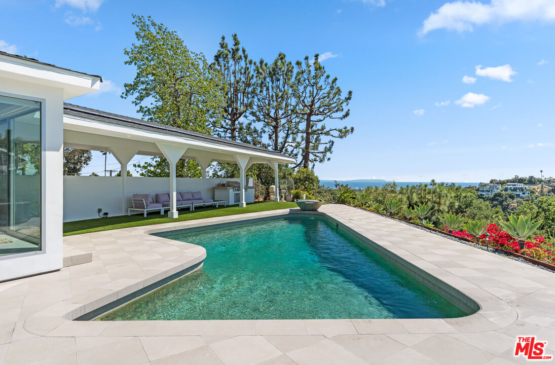 849 Glenmere Way Los Angeles, CA 90049 - Photo 1 of 51 a view of outdoor space and yard