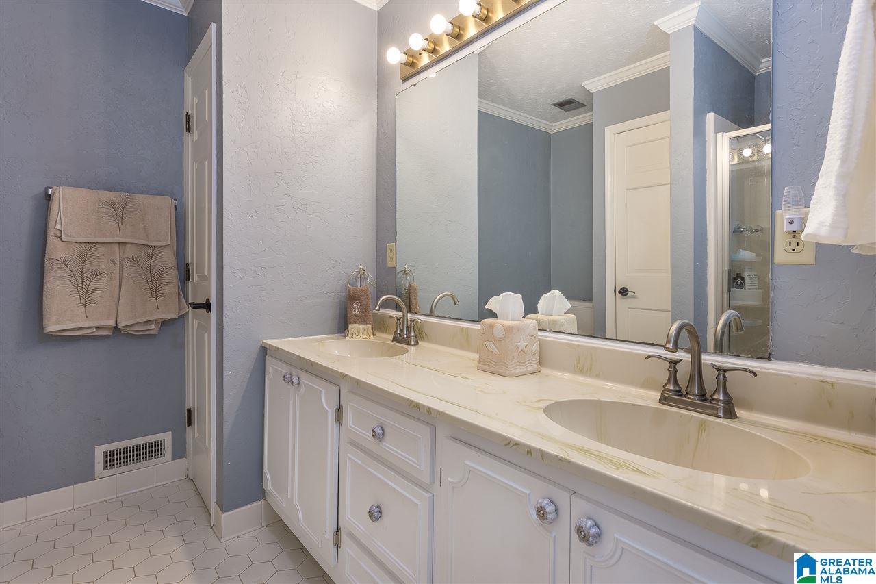 281 Hidden Hills Road Jacksonville, AL 36265 - Photo 19 of 50