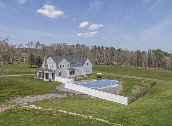 145 Mendall Road Acushnet, MA 02743 - Photo 2 of 42