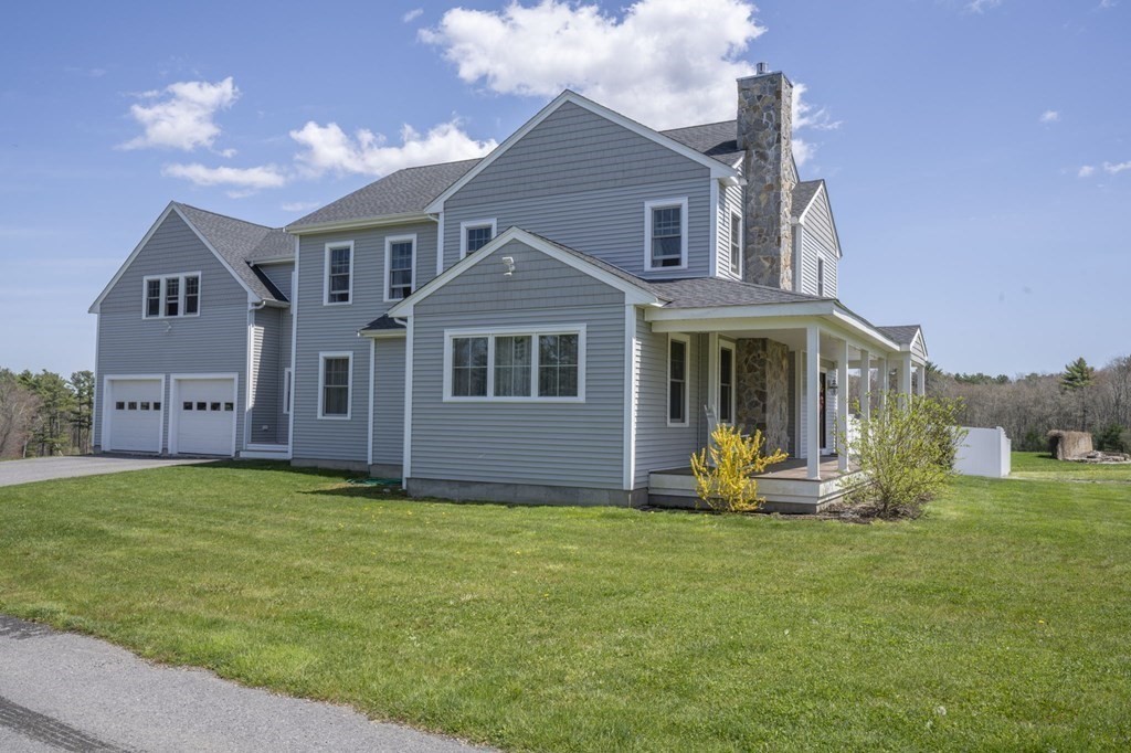 145 Mendall Road Acushnet, MA 02743 - Photo 4 of 42