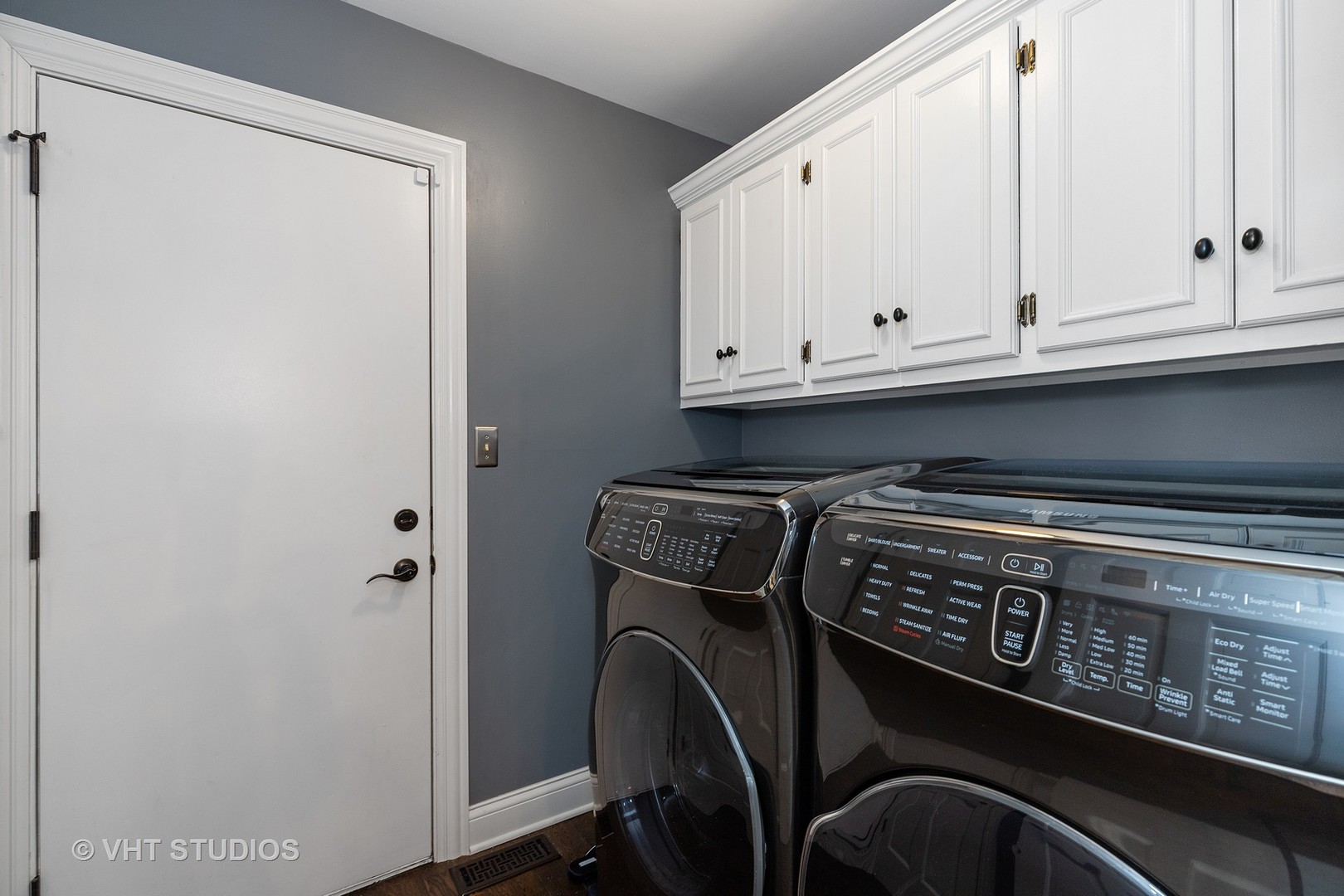 4706 Middle Road Gurnee, IL 60031 - Photo 15 of 40