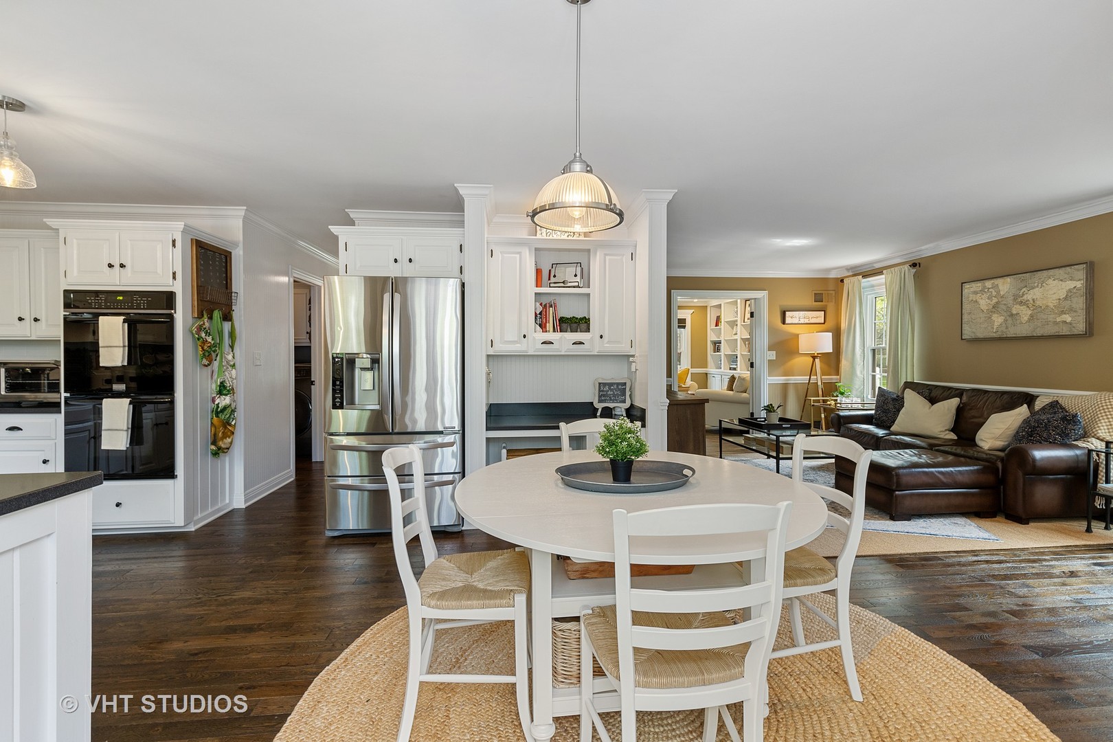 4706 Middle Road Gurnee, IL 60031 - Photo 9 of 40