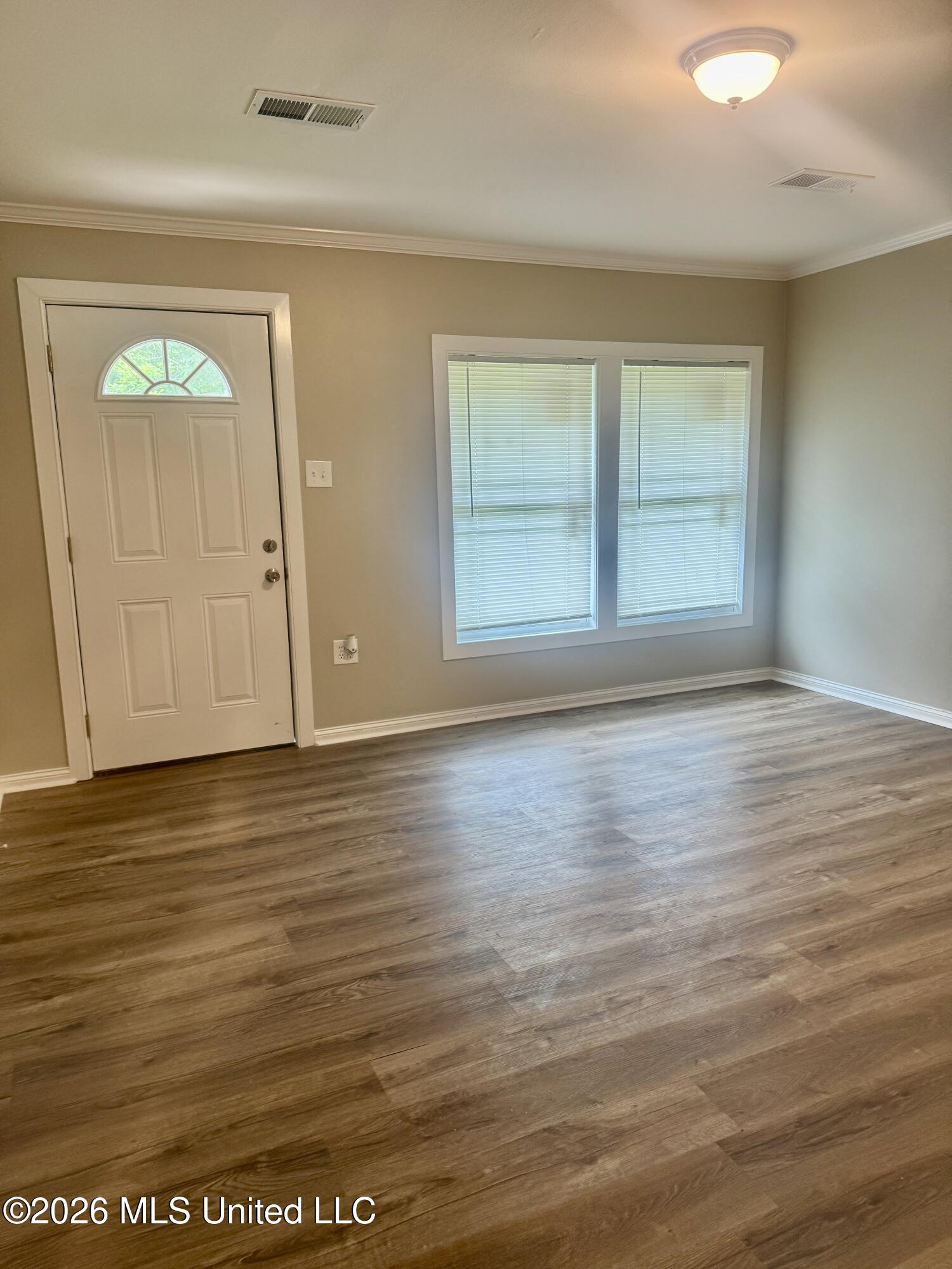 301 Ferriday Drive Ridgecrest, LA 71334 - Photo 2 of 34 IMG_1103