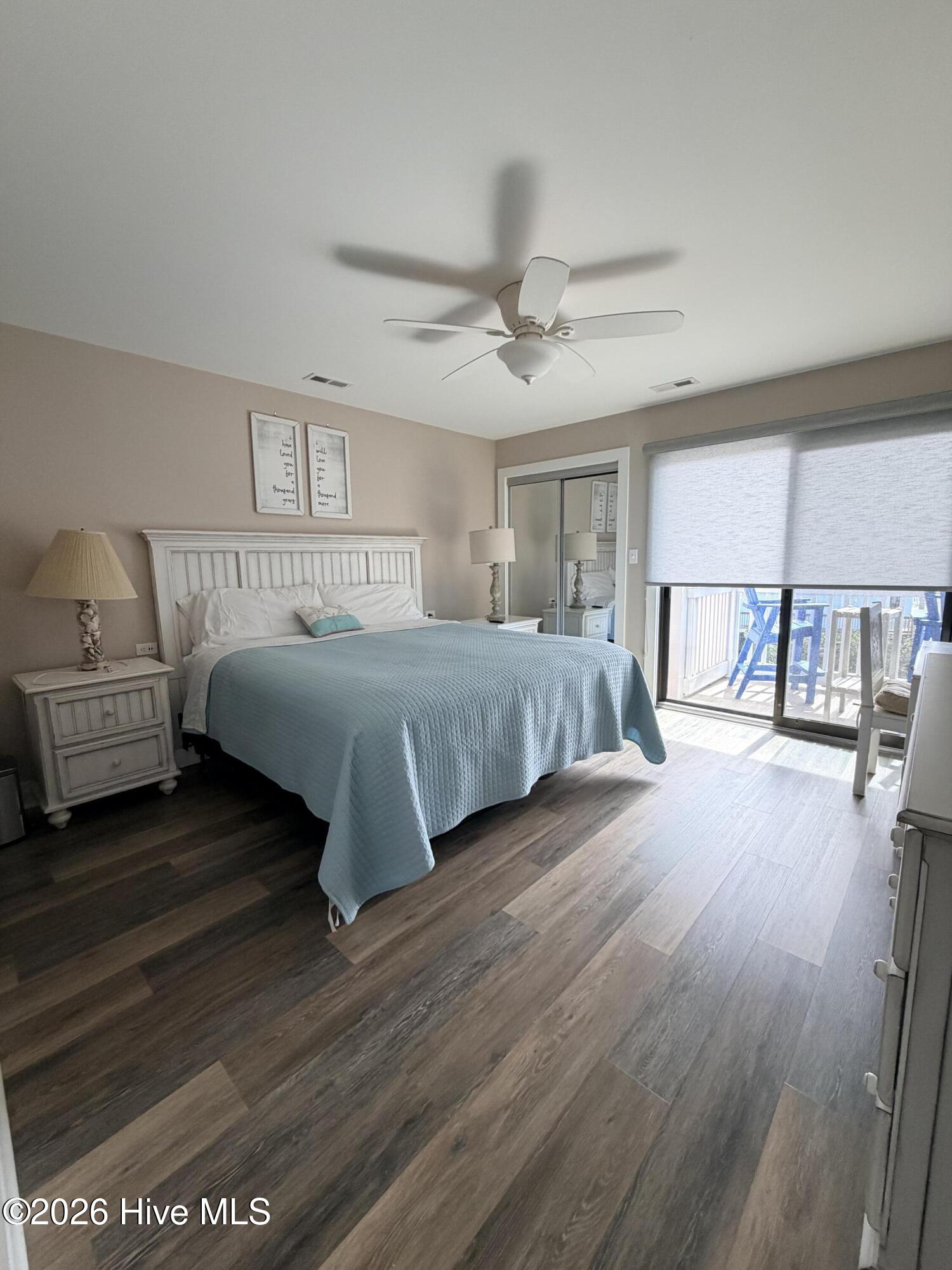 9201 Coast Guard Road, Unit D206 Emerald Isle, NC 28594 - Photo 8 of 19 IMG_4728