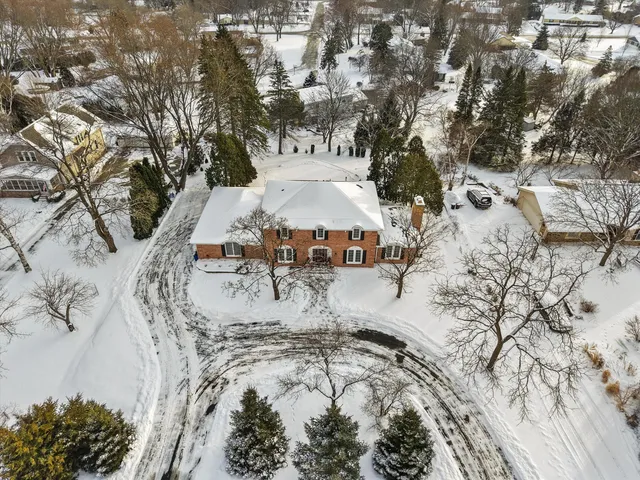 $894,999 | 15165 West Burleigh Road, Brookfield, WI 53005