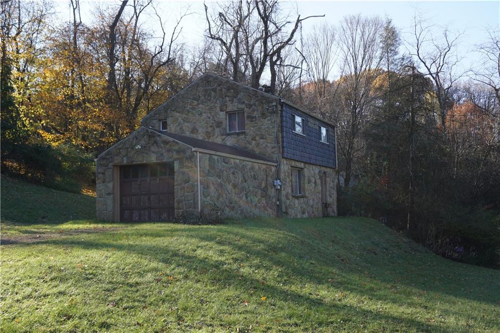 253 Byron Road Pittsburgh, PA 15237 - Photo 3 of 16 View of attached garage.