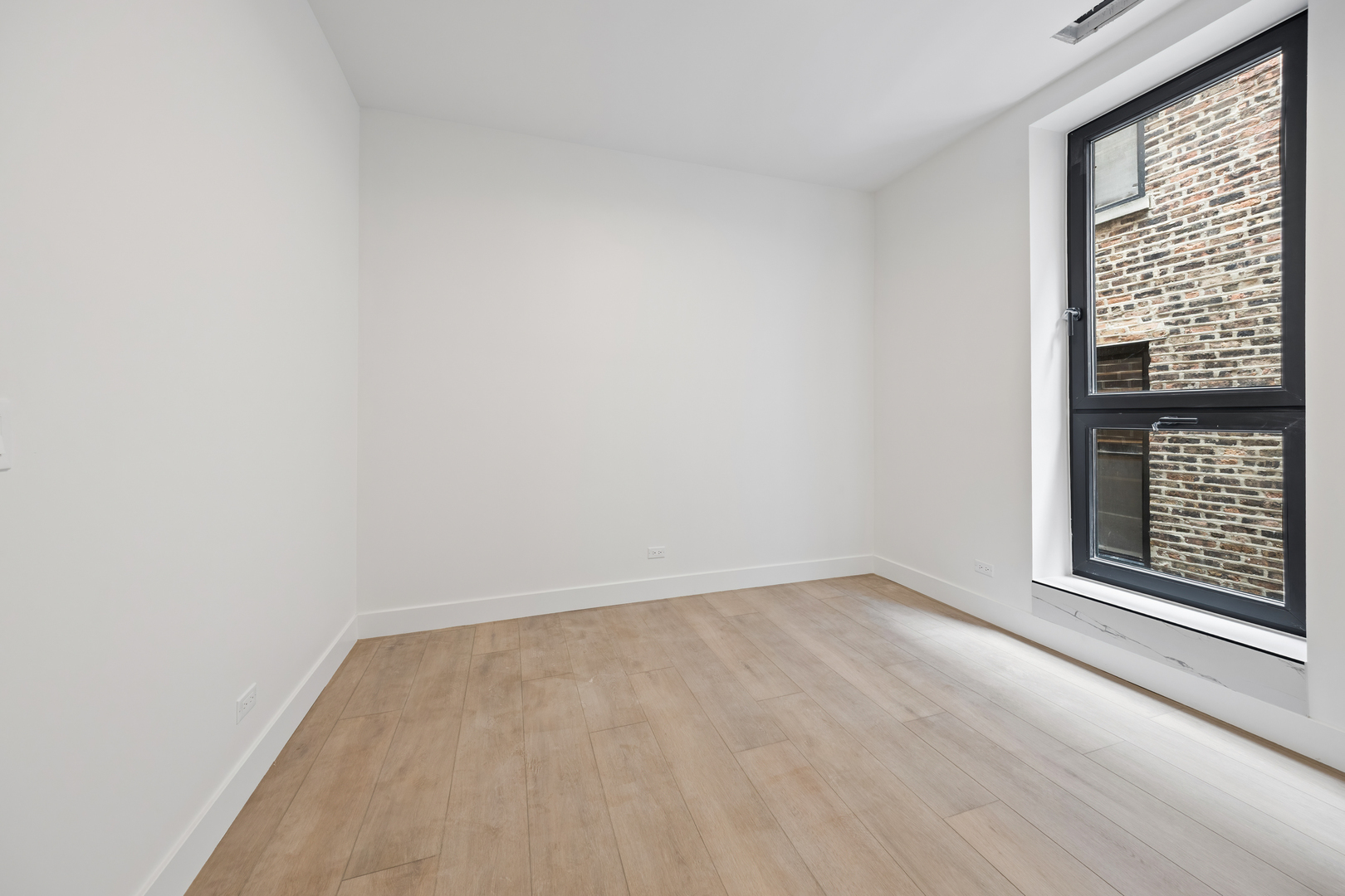1313 West Taylor Street, Unit 2 Chicago, IL 60607 - Photo 13 of 26 Gallery Image 13