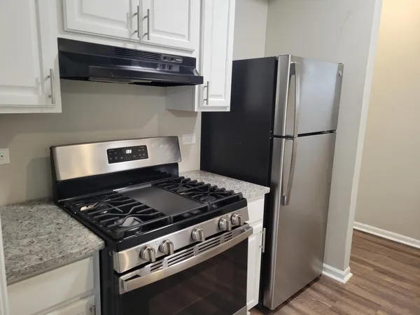 $1,825 | 817 South Kedzie Avenue, Unit 1, Chicago, IL 60612