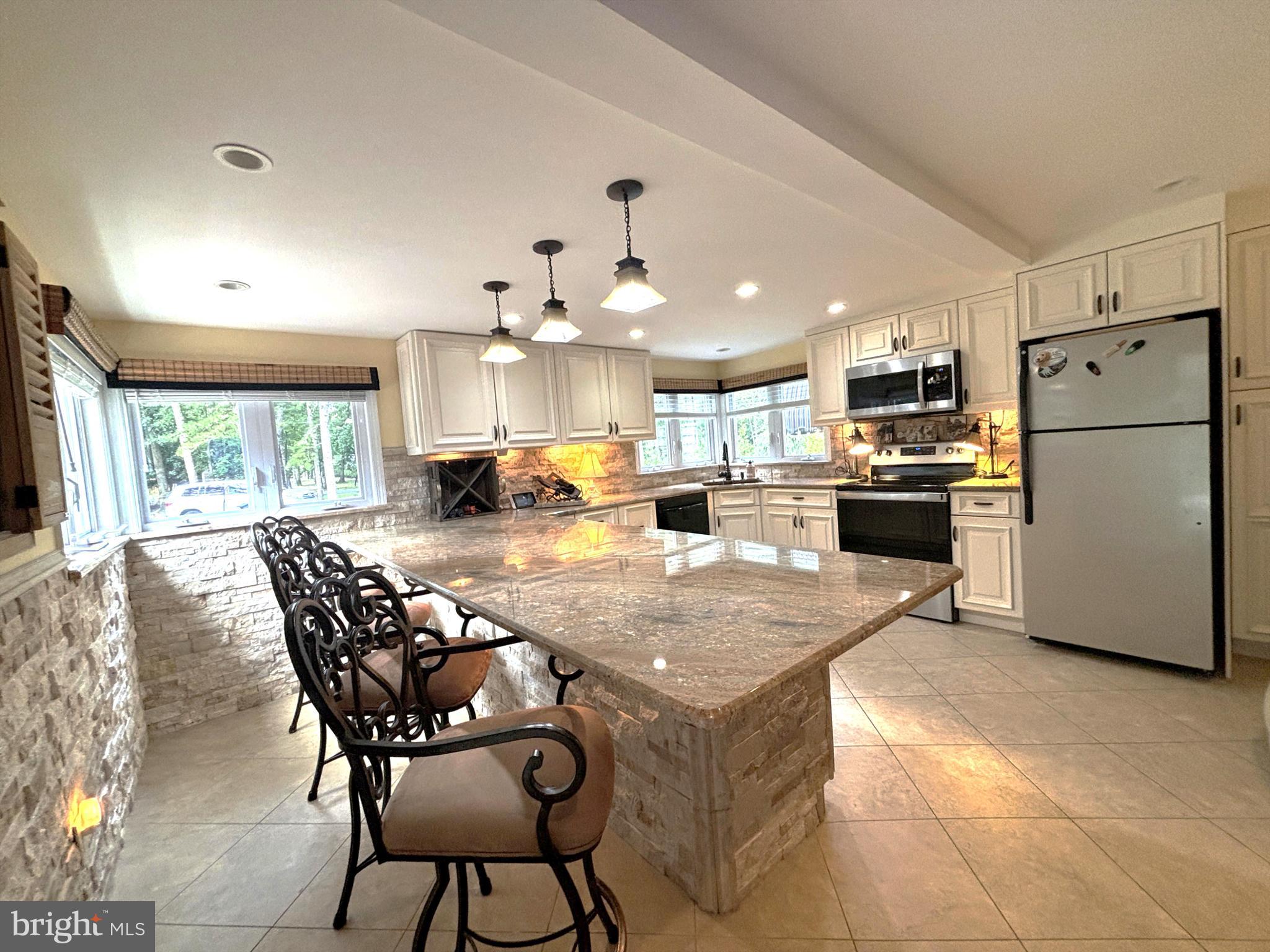 253 Hopewell Road Medford, NJ 08055 - Photo 9 of 50 Fresh painted large gourmet kitchen