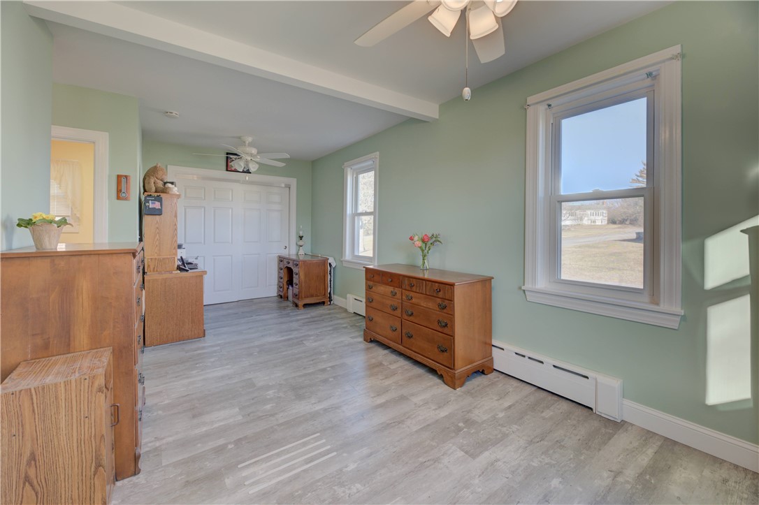 40 Draper Avenue Middletown, RI 02842 - Photo 21 of 43 Gallery Image 21