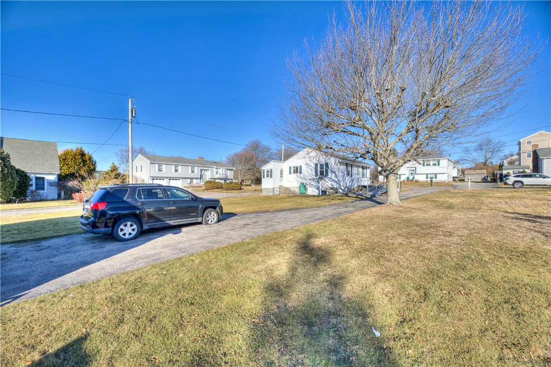 40 Draper Avenue Middletown, RI 02842 - Photo 37 of 43 Gallery Image 37