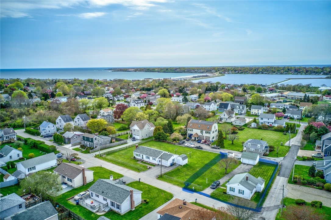 40 Draper Avenue Middletown, RI 02842 - Photo 42 of 43 Gallery Image 42