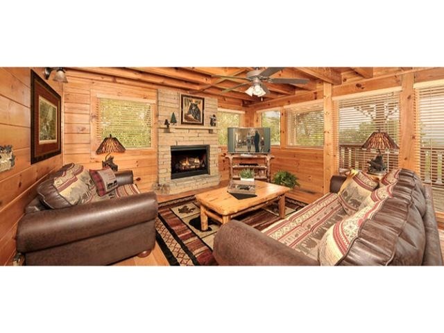 2040 Mikey Street, Unit APIECEOFHEAVEN Sevierville, TN 37876 - Photo 10 of 28 Gallery Image 10