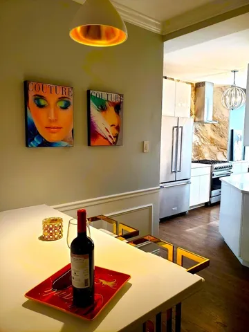 $515,000 | 6334 North Sheridan Road, Unit 3E, Chicago, IL 60660