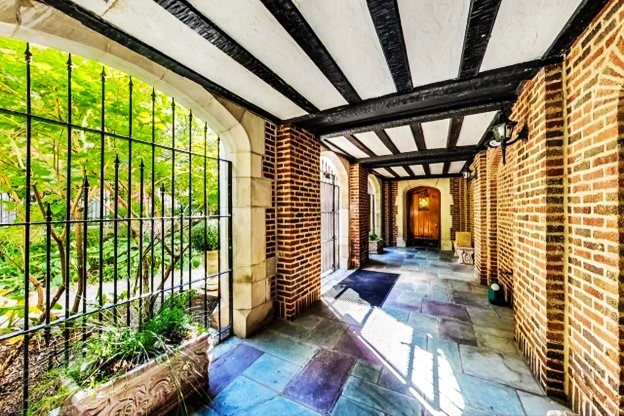 6334 North Sheridan Road, Unit 3E Chicago, IL 60660 - Photo 4 of 35