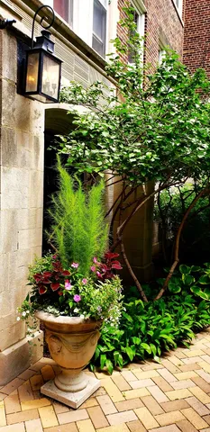 $515,000 | 6334 North Sheridan Road, Unit 3E, Chicago, IL 60660