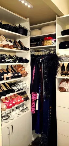 $515,000 | 6334 North Sheridan Road, Unit 3E, Chicago, IL 60660