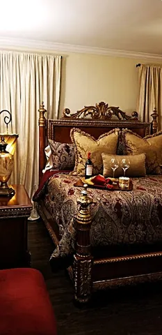 $515,000 | 6334 North Sheridan Road, Unit 3E, Chicago, IL 60660