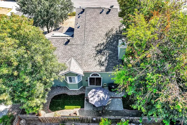 $585,000 | 2 King Place, Woodland, CA 95695