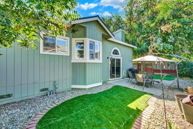 $585,000 | 2 King Place, Woodland, CA 95695