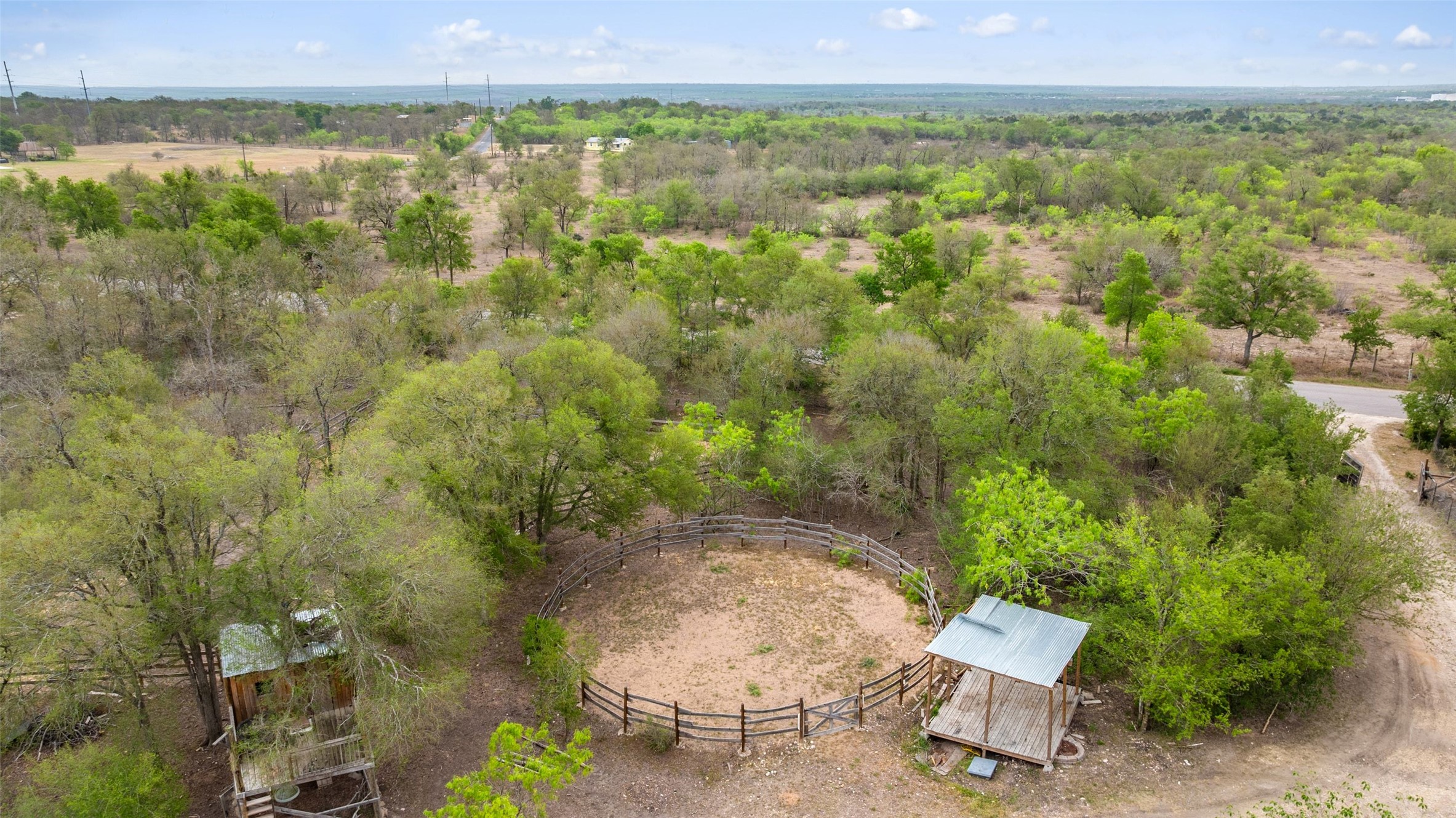 9426 Bock Road Buda, TX 78610 - Photo 6 of 33