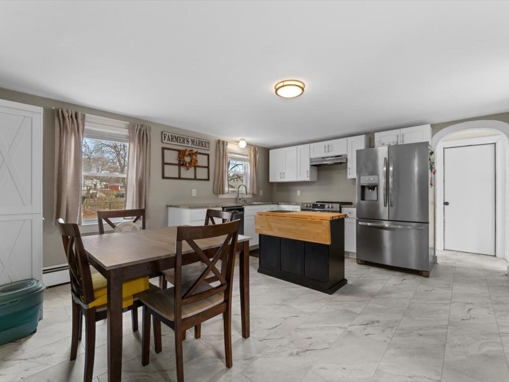 11 Crystal Street Webster, MA 01570 - Photo 15 of 31