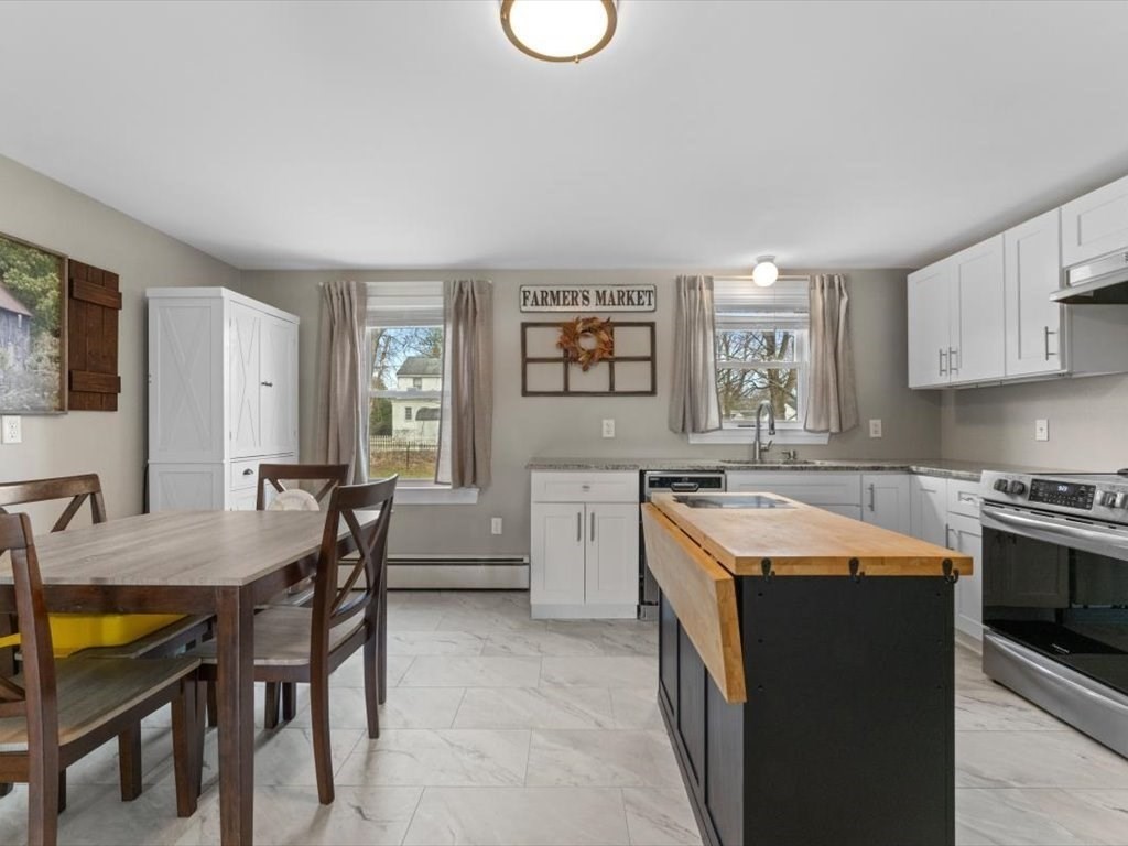 11 Crystal Street Webster, MA 01570 - Photo 16 of 31