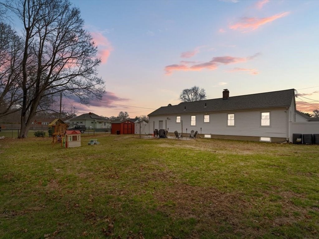 11 Crystal Street Webster, MA 01570 - Photo 28 of 31