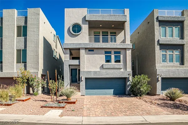 $2,750 | 8052 Haywood Estate Avenue, Las Vegas, NV 89113