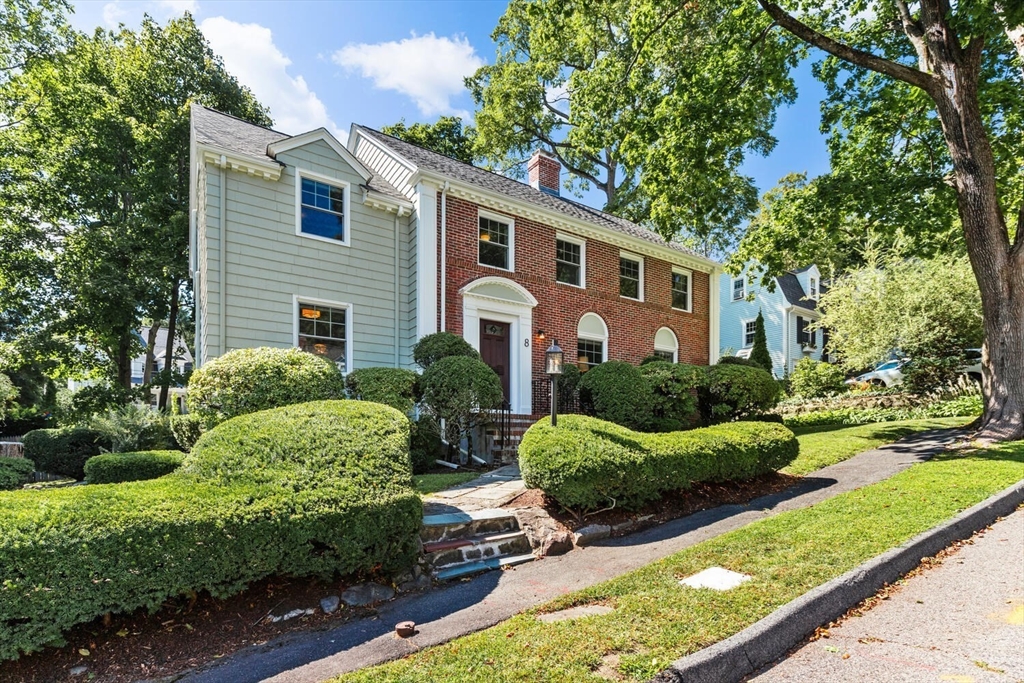 8 Monadnock Road Arlington, MA 02476 - Photo 2 of 37 a front view of a house with garden