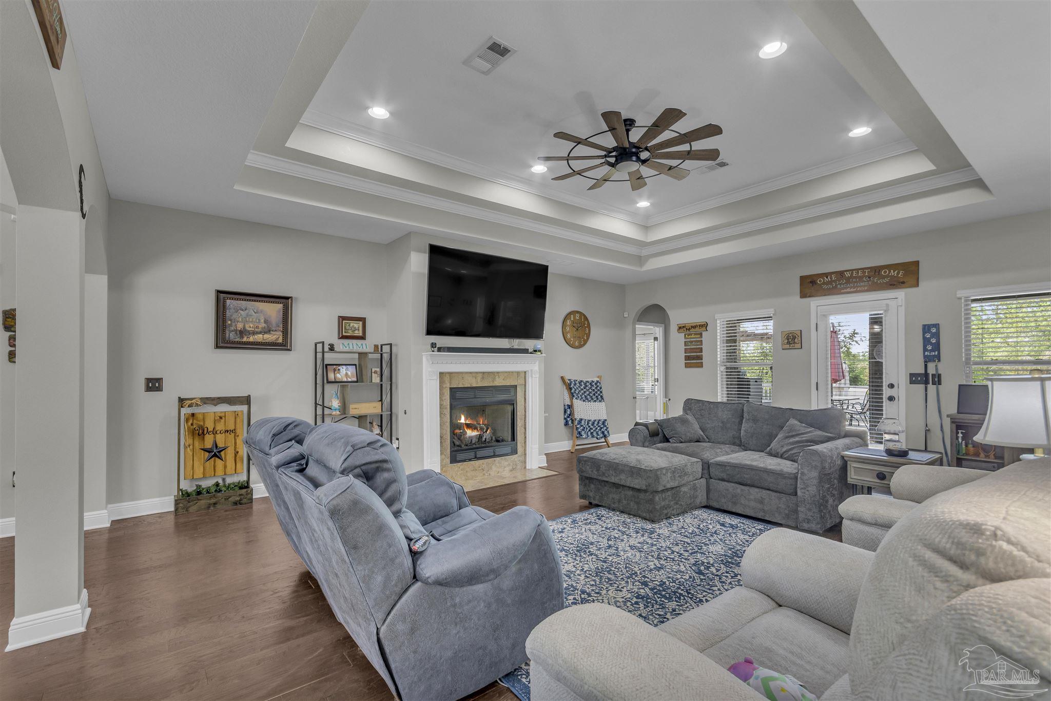 2401 Phylis Rae Drive Pace, FL 32571 - Photo 8 of 26 Gallery Image 8