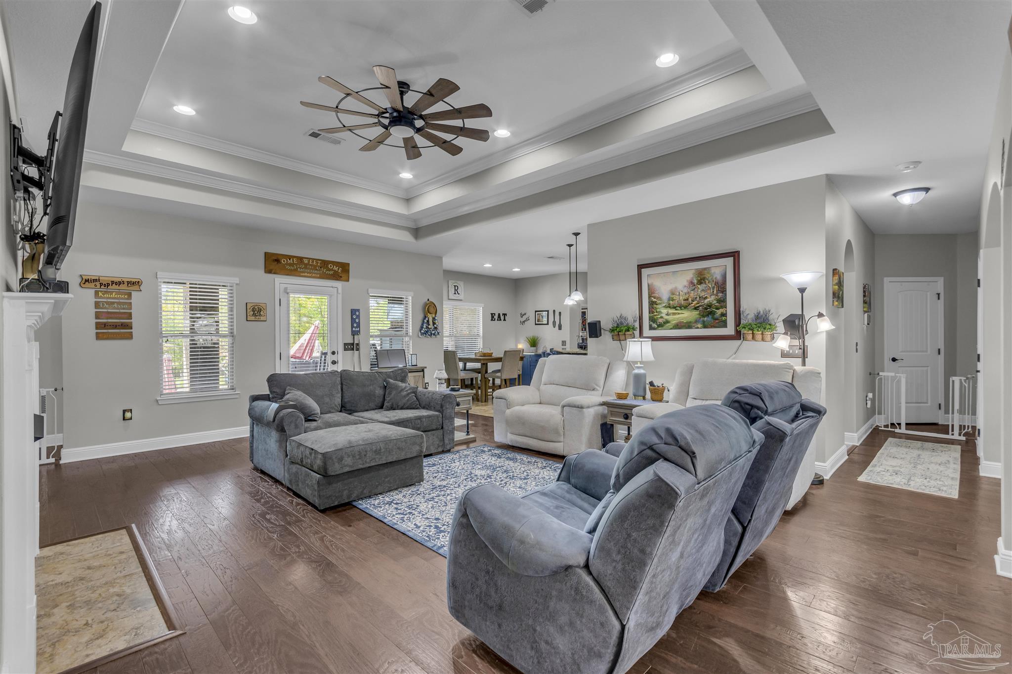 2401 Phylis Rae Drive Pace, FL 32571 - Photo 9 of 26 Gallery Image 9