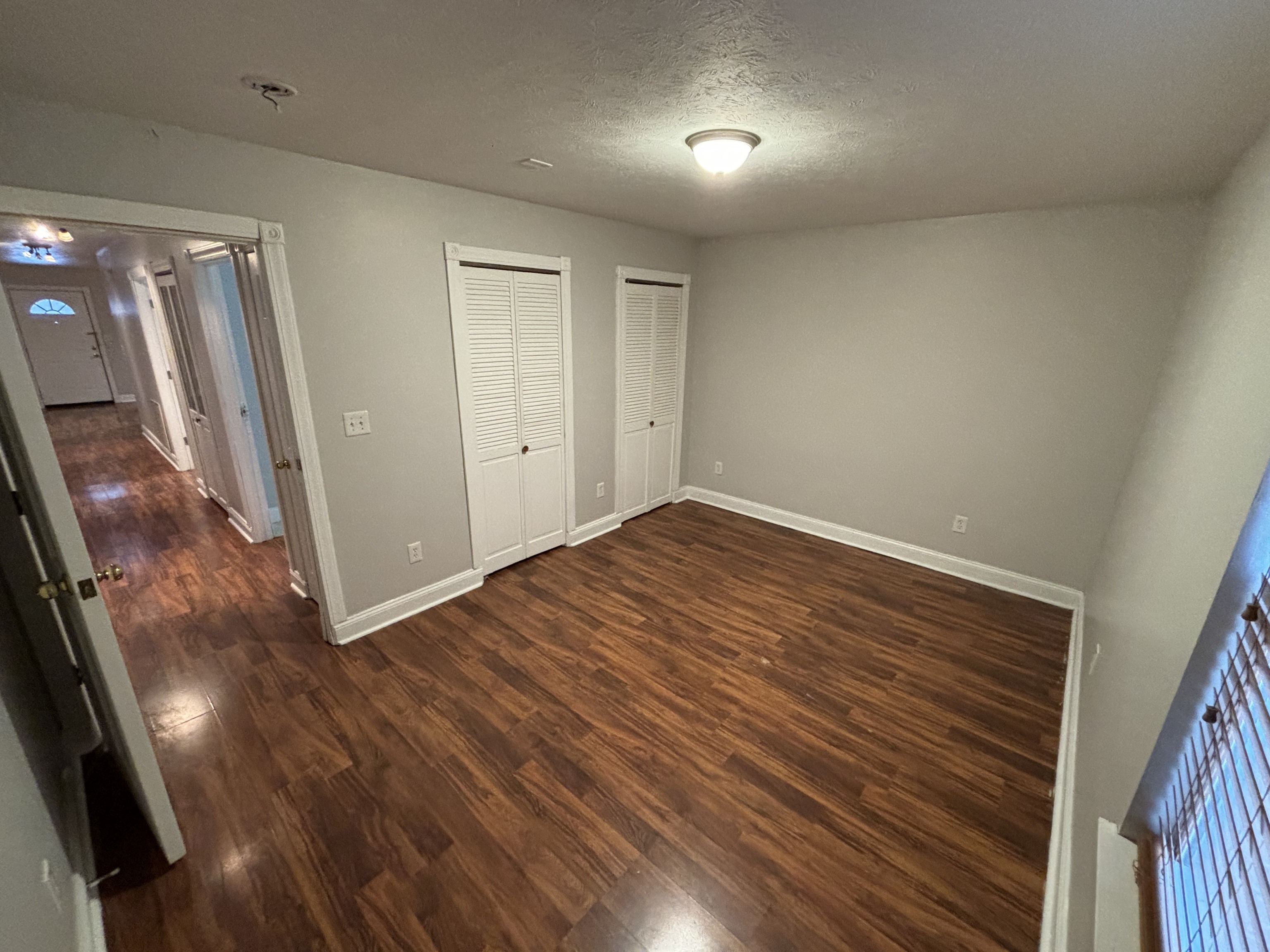 2018 Ralston Avenue Indianapolis, IN 46218 - Photo 9 of 27 Gallery Image 9