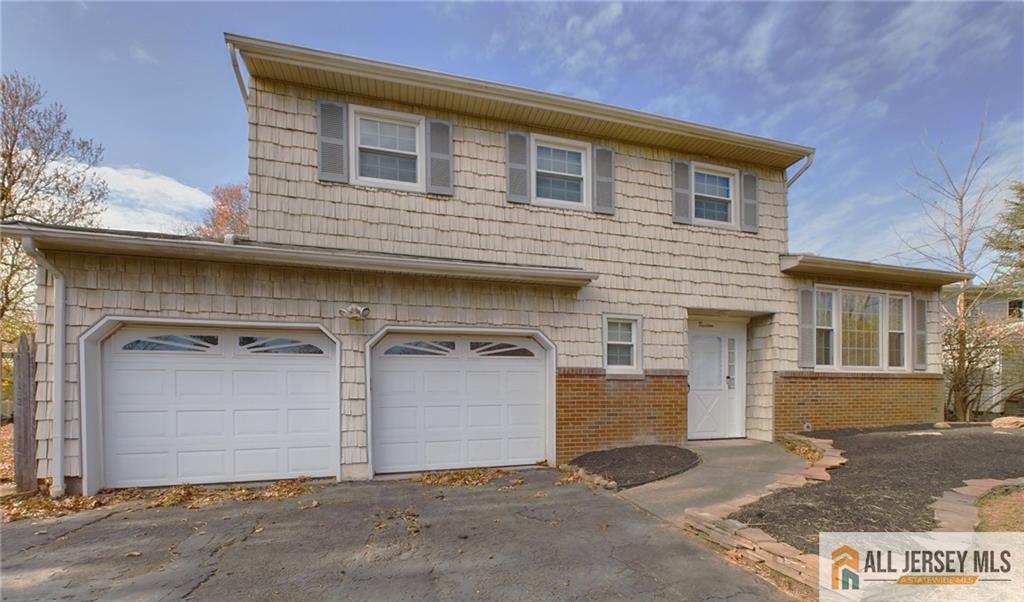 13 Lynnwood Road Edison, NJ 08820 - Photo 1 of 35